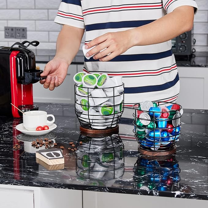 Yangbaga 2pcs Coffee Pod Holder - Large Capacity Black Wire K-Cup Holder With Wooden Base, Modern Basket Bar Decor for Station, Espresso Pods & Capsules, Fruit Snack Storage