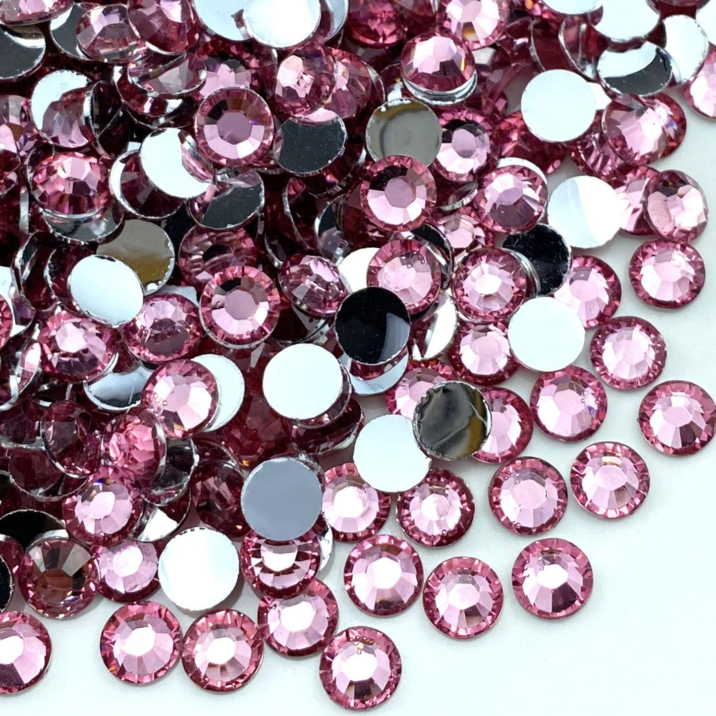 Jmassyang 5000 Pieces 4mm Resin Flatback Rhinestone Round Bling Glitter Rhinestones for Nail Art Mugs Tumblers Bottles Crafts De