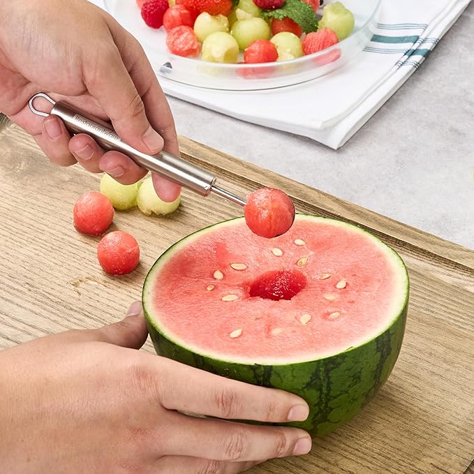 Restaurantware Stainless Steel Melon Baller - German Standard Fruit Scooper, Ergonomic Grip, Dishwasher Safe - Fruit Baller For Watermelon, Cantaloupe, Butter, DIY Fruit Platter