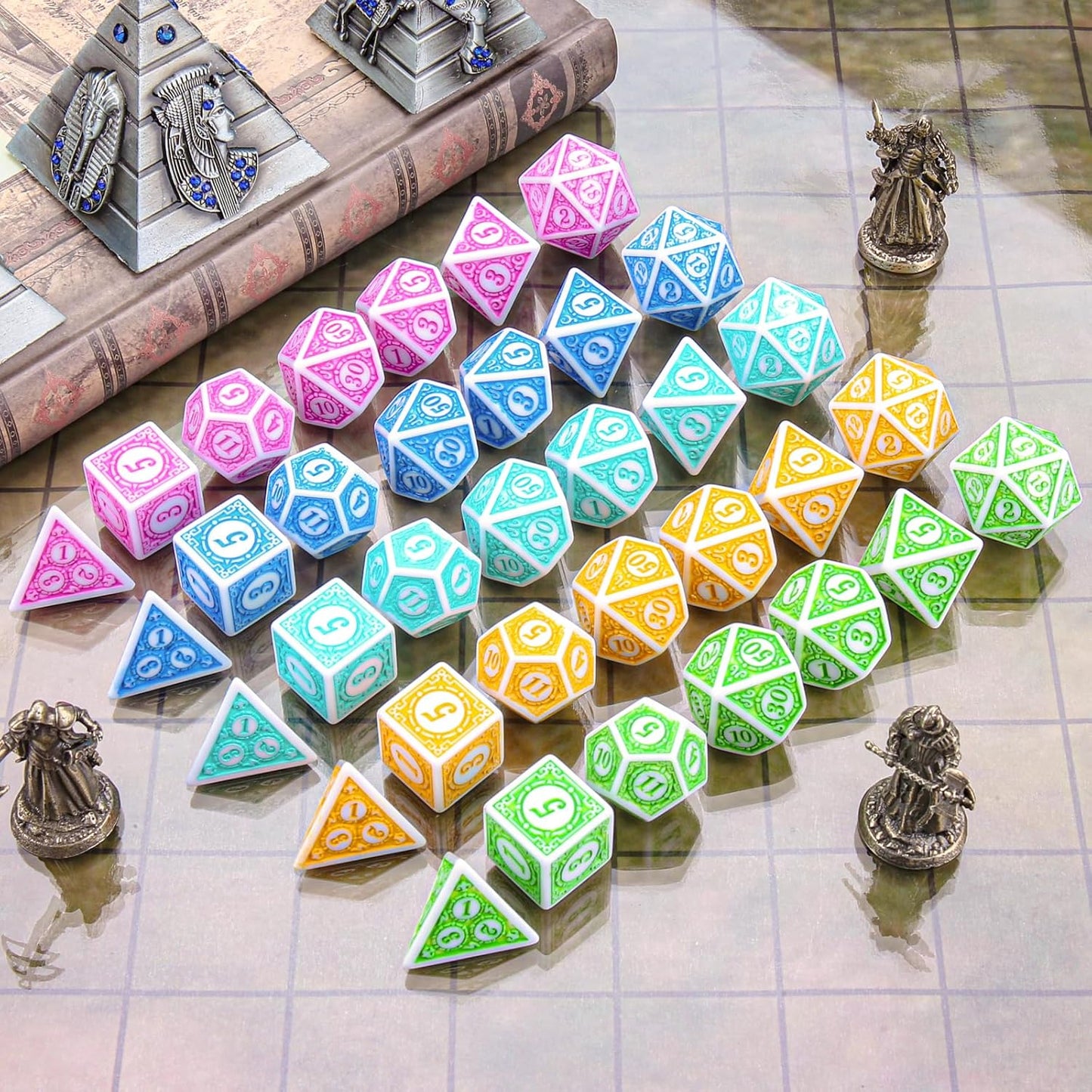 Coyeekn Polyhedral Dice DND Dice, 5 Sets of Dragons and Dungeons,RPG MTG Table Game Vintage Dice Carving Dice (35Pieces)