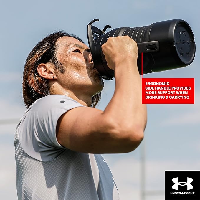 Under Armour 32 oz Insulated Water Bottles - Sports Water Jug with Handle, Fence Hook, Leak Resistant for Baseball, Football & More, 32 oz Water Bottles (Pack of 4)