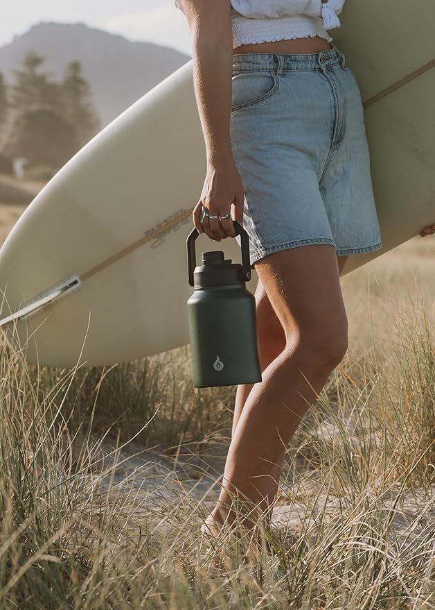 BJPKPK 64 oz Insulated Water Bottle, Dishwasher Safe Half Gallon Water Bottle with Ergonomic Handle, BPA Free Leak Proof Water Jug for Sports, Metal Jug with Anti-slip Bottom, Grey