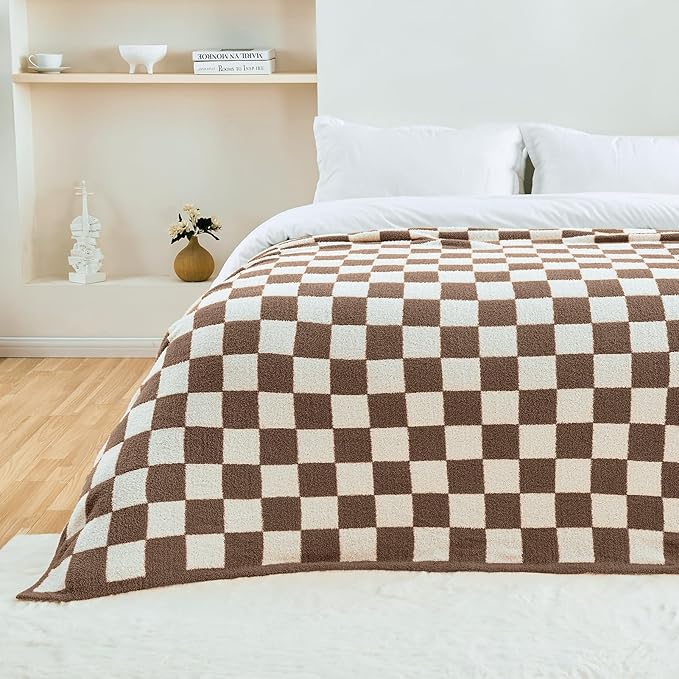 CozeCube Checkered Blanket, Ultra Soft Cozy Dark Brown and White Throw Blanket, Warm Cozy Knit Fuzzy Plush Checkerboard Throw for Couch Bed Sofa, 60"x80"