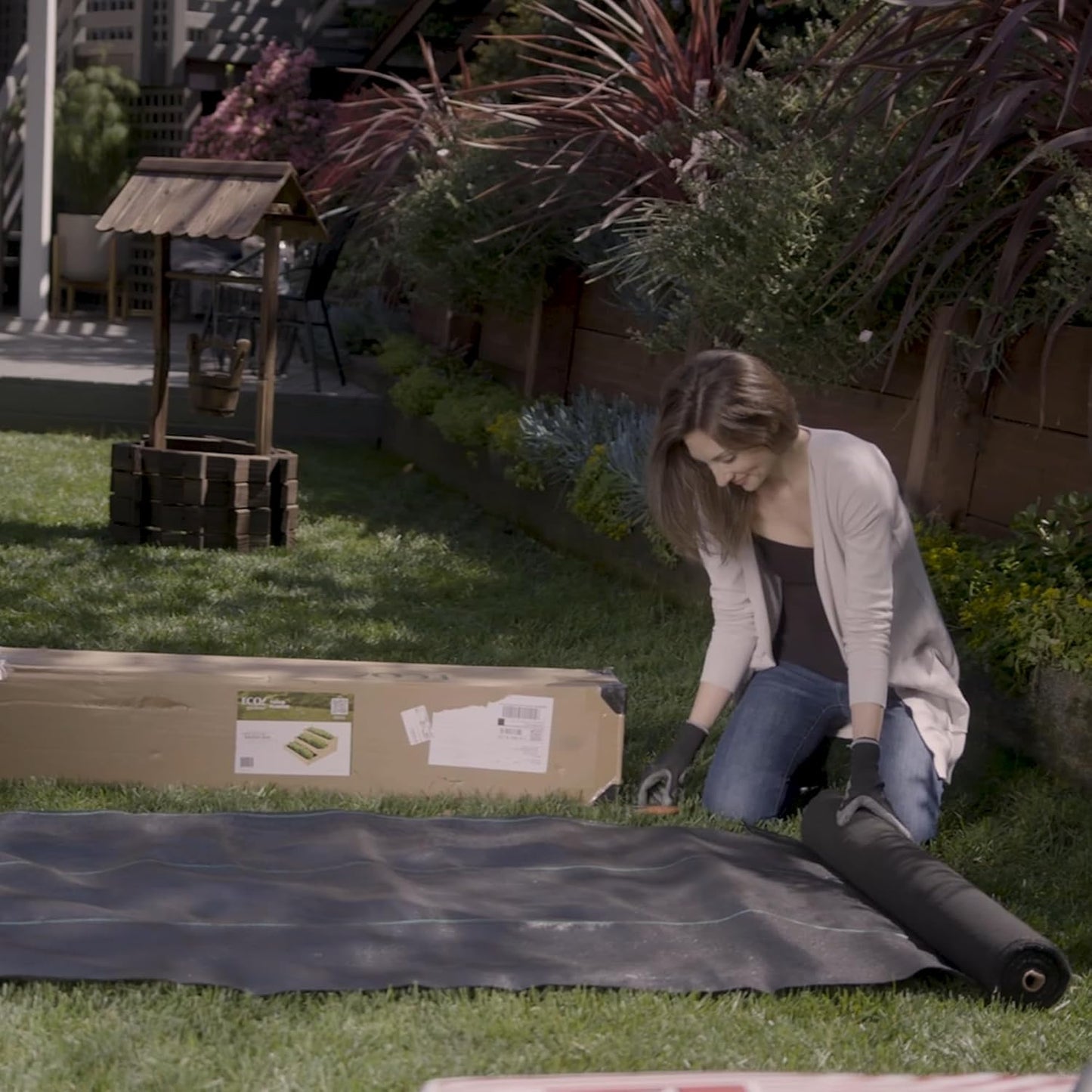 ECOgardener Premium 5oz Landscape Fabric, 3ft x 50ft Pro Garden Weed Barrier - Durable & Heavy Duty Weed Block Gardening Mat, Easy Setup & Superior Weed Control, Eco-Friendly & Convenient Design