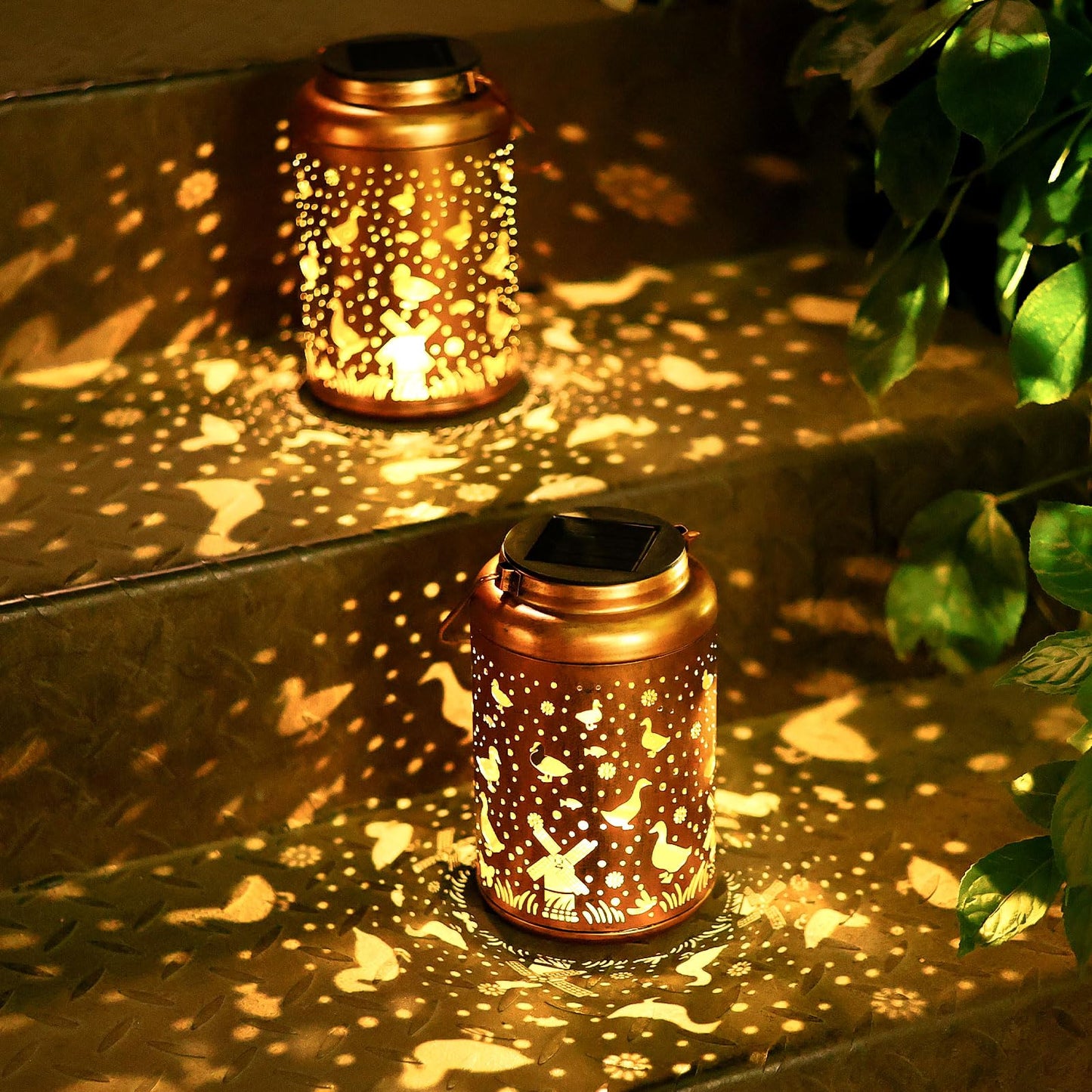 2Pack Duck Solar Lanterns Outdoor Waterproof Hanging Solar Lights Duck Gifts For Women Mom Metal Lantern Decoration Outside Led Light For Garden  Yard  Patio  Backyard  Porch  Pathway  Lawn  Landscape