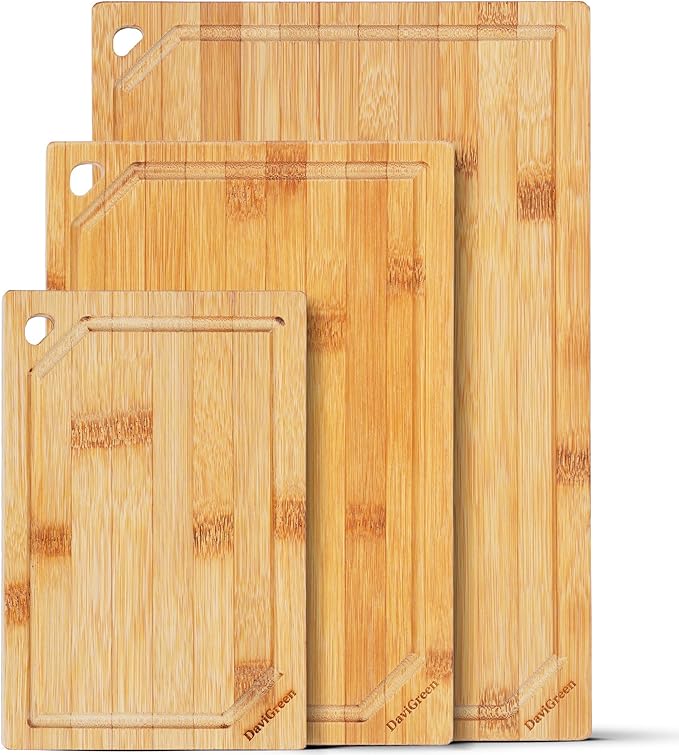 Bamboo Cutting Board Set – 3-Piece Wood Cutting Boards for Kitchen, Non-Toxic Chopping Board with Deep Juice Groove & Hanging Hole, 0.8-Inch Thick, Natural Food-Safe Board Set