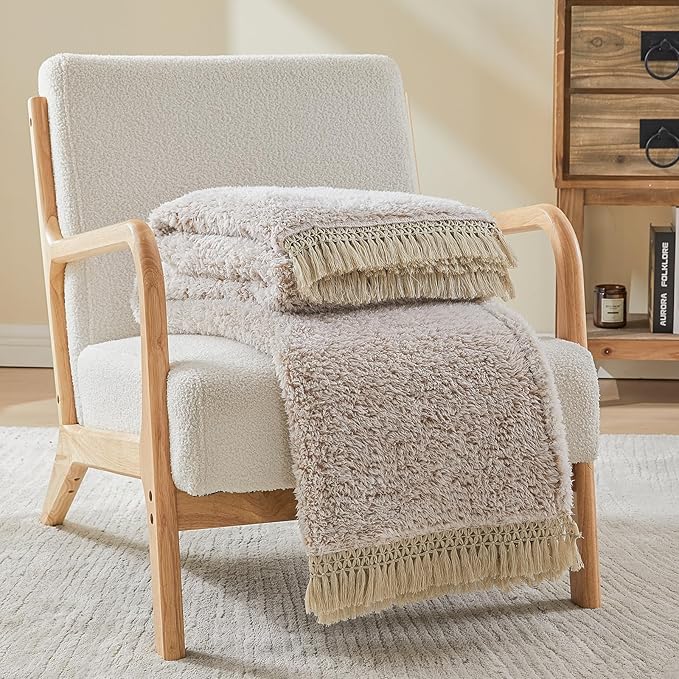 EMME Fuzzy Blanket Soft Fleece Throw Blankets for Women, Fluffy Sherpa Throws((Tassel Khaki,60"x80")