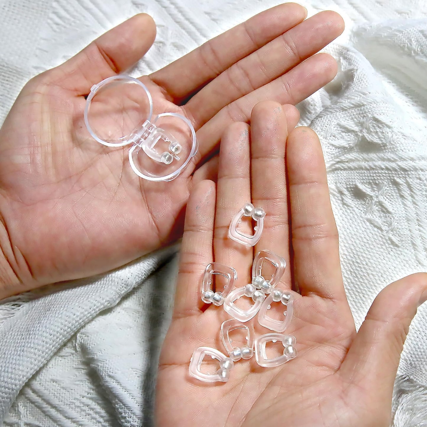 Nasal Dilators for Sleeping, Anti Nose Clip to Ensure Deep Sleep, Snoring Nose Clip Nose Magnet for Breathing Strip, Effective Anti Snoring Devices, Snoring Solution for Men and Women