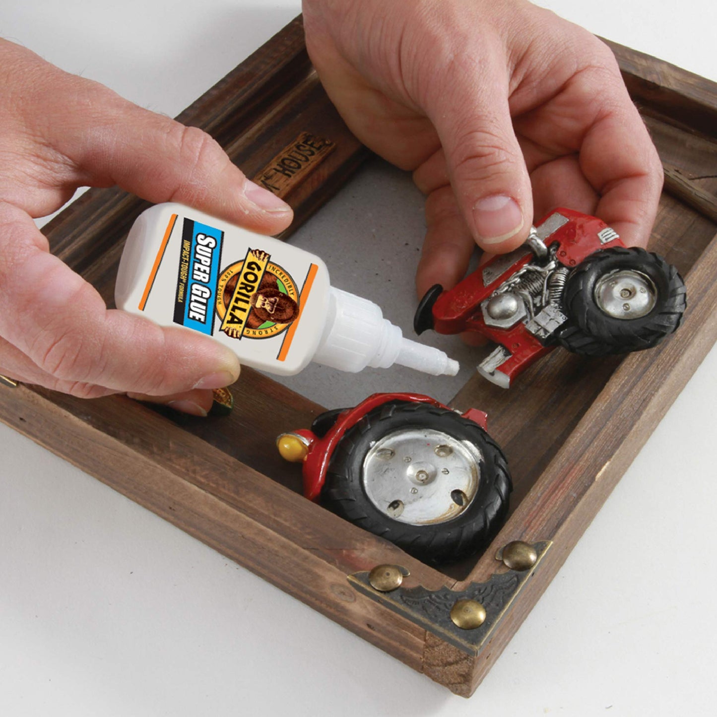 Gorilla Super Glue, Clear Glue, 20 Gram (Pack of 1) - All Purpose and Fast Setting for Projects and Repairs