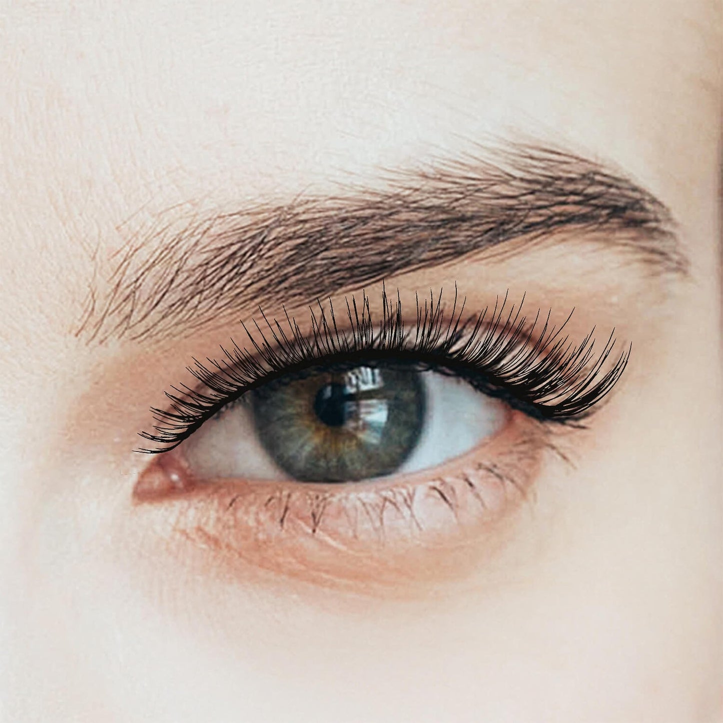 KISS Looks So Natural, False Eyelashes, 'Shy', 14mm, Includes 1 Pair Of Lash, Easy to Apply, Reusable Lash Clusters