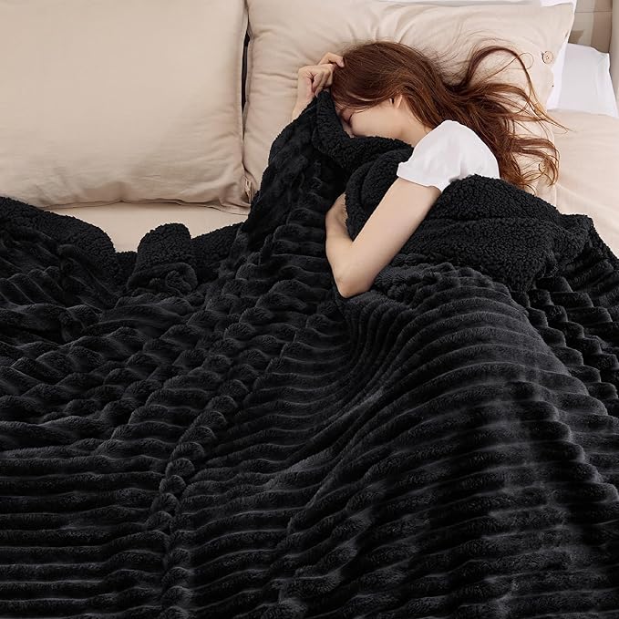 Bedsure Sherpa Blanket Queen Size for Bed - Super Soft, Cozy Fleece Thick Warm Blanket for Winter, GentleSoft Home Room Decor, Black, 90x90 Inches