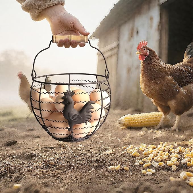 Wire Egg Basket for Gathering Fresh Eggs Collecting Basket With Handle,Rusty Chicken Decorated Small Chicken Egg Basket Vintage Style Eggs Holder Basket Countertop for Farmhouse Kitchen Decor