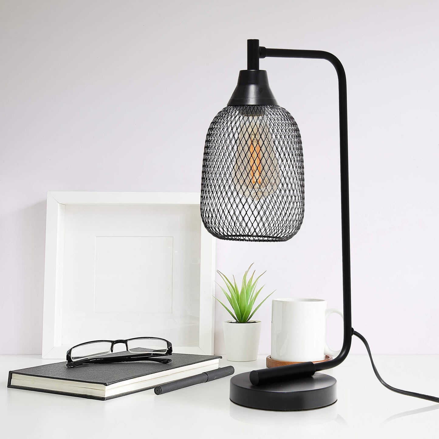 Simple Designs LD1060-BLK Table Desk Lamp, Mesh Wire, Iron, Matte Black