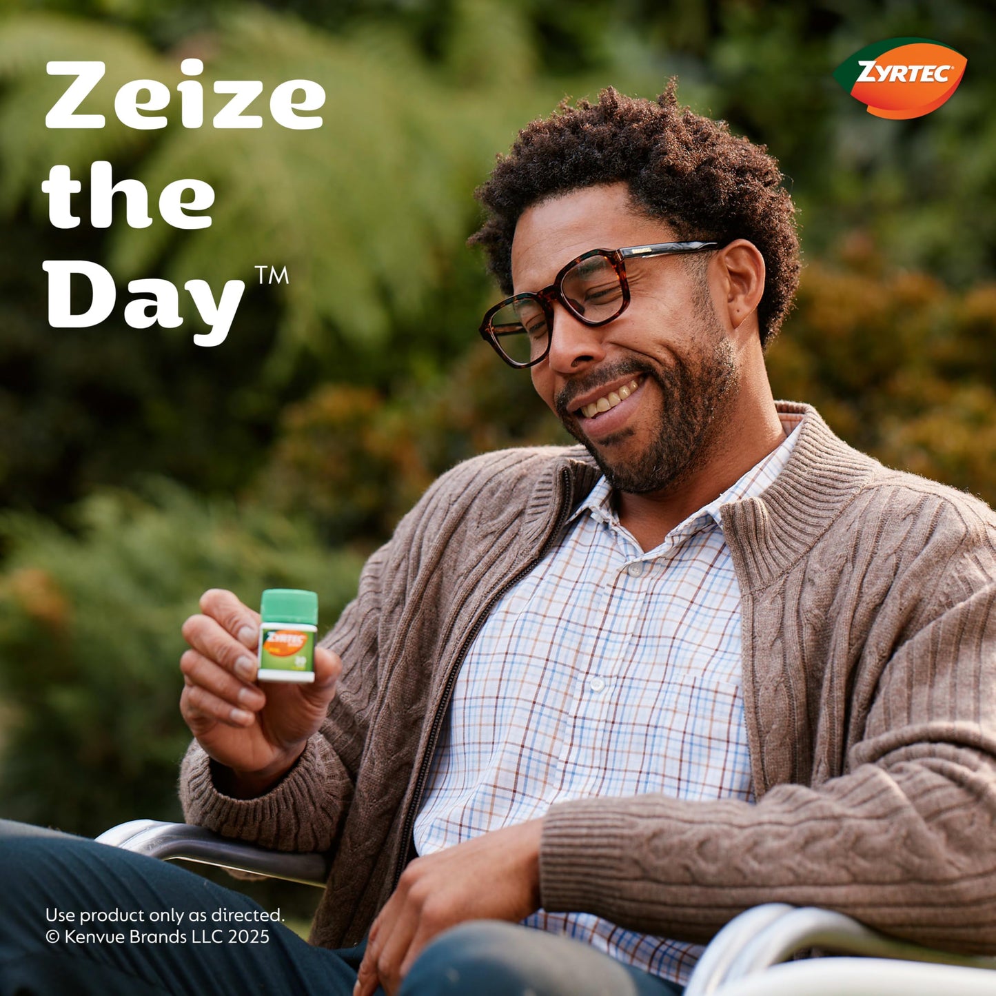 Zyrtec 24 Hour Allergy Medicine Tablets, Indoor & Outdoor Allergy Pills, Non Drowsy Antihistamine, 10 mg Cetirizine HCI, Relief from Runny Nose, Sneezing, Itchy & Watery Eyes, 75 ct