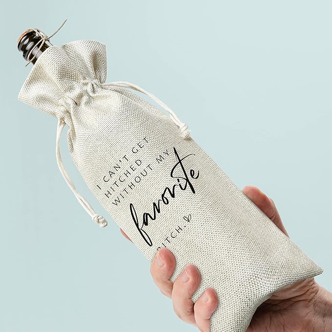 Wedding Gifts Wine Bag (1pc) - Pairs well with getting married, Engagement Gift for Couples, Gift for her, Engagement Wine Bag - Mr and Mrs Wedding Gift - Bride and Groom - Bridesmaid Gift- HiMo228