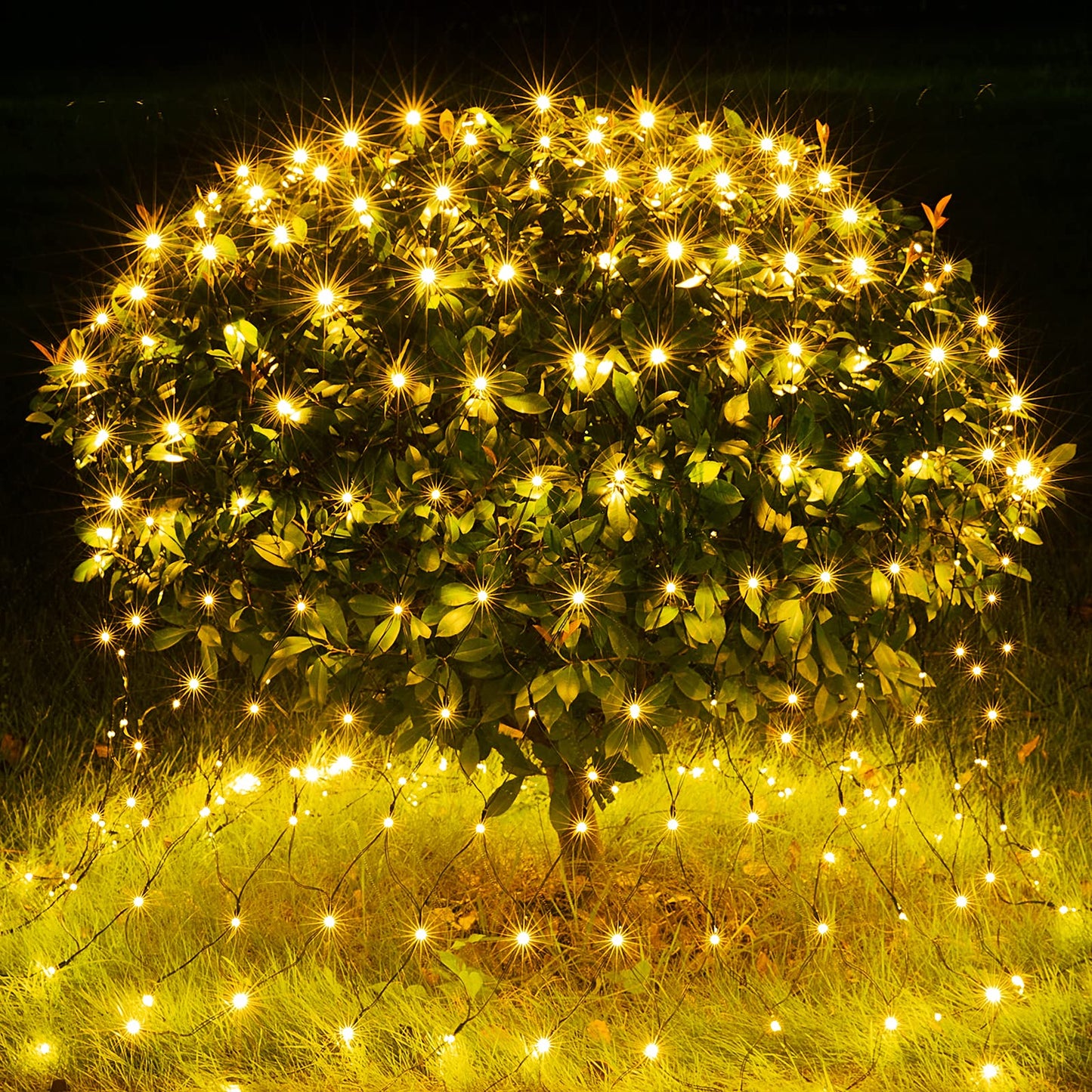 Blctec 200 Led Christmas Net Lights, 8 Modes, Waterproof, Warm White, 8.4Ft X 5.2Ft, Connectable Outdoor Decorations