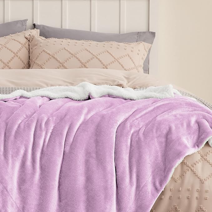 Bedsure Sherpa Fleece Throw Blanket Twin Size for Couch - Thick and Warm, Soft Fuzzy Plush Twin Blanket for Winter, Lilac, 60x80 Inches