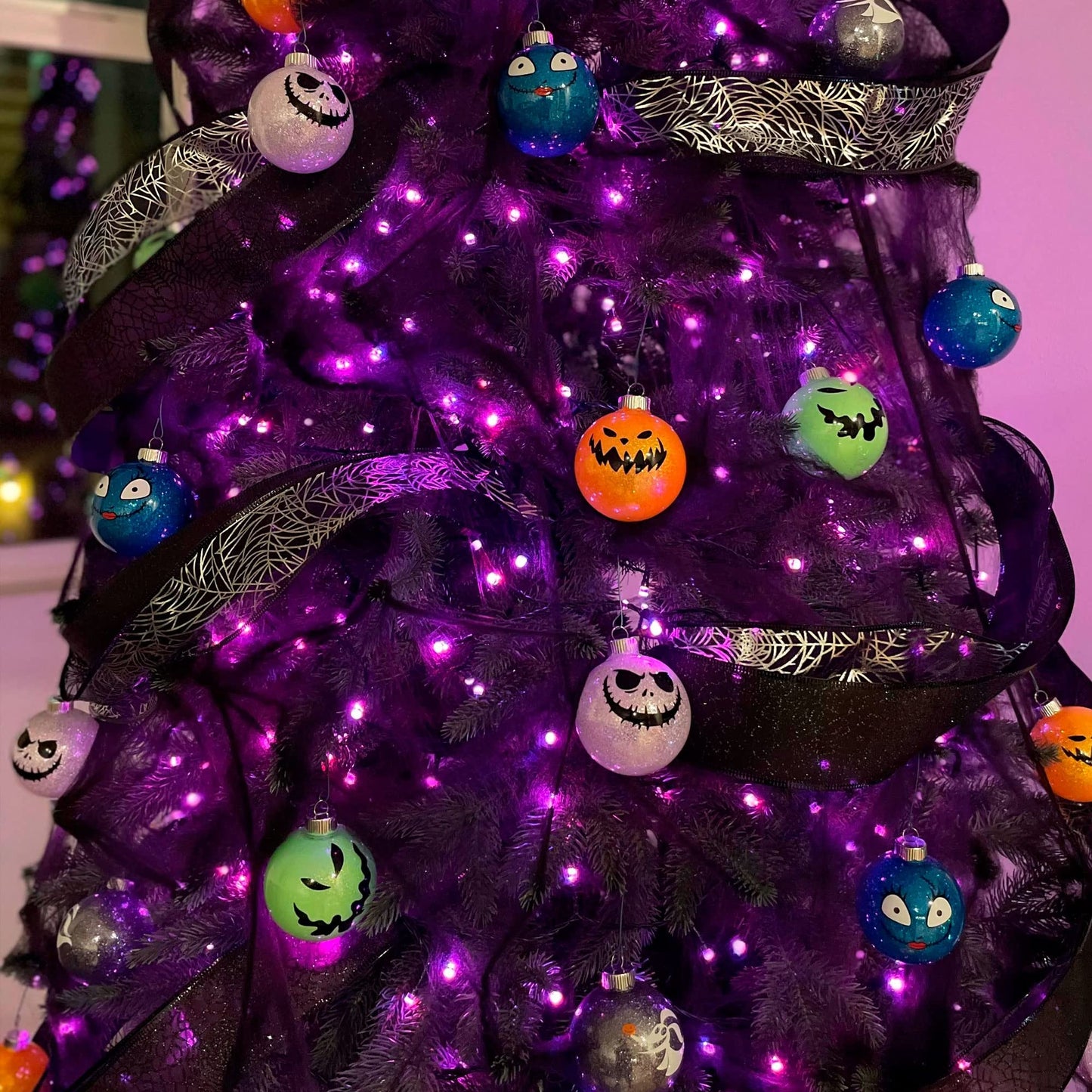 Battery Operated Halloween Lights  50 Led 16Ft Purple String Lights Outdoor  Waterproof Mini String Tree Light With 8 Modes  Halloween Decorations For Indoor Patio Garden Party Decor