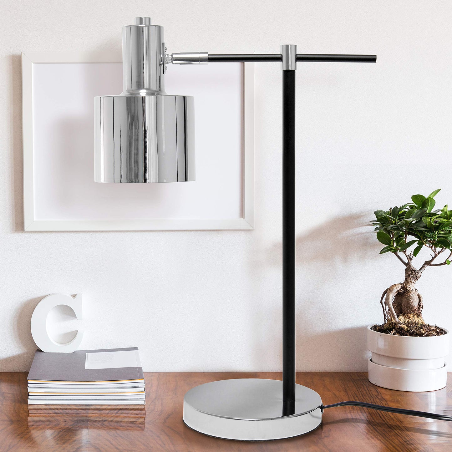 Simple Designs LT2074-CHR Metal Table Lamp, Chrome Finish, Iron Material