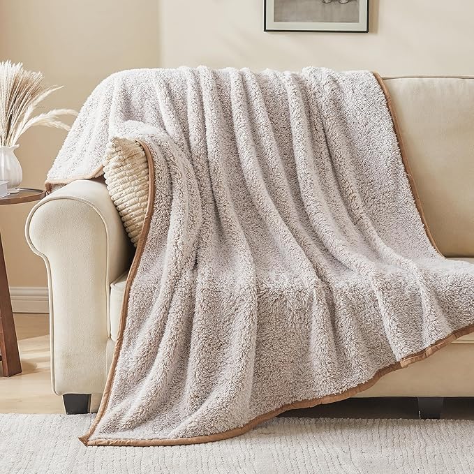 EMME Fuzzy Blanket Soft Fleece Throw Blankets for Women, Fluffy Sherpa Throws(Plush Khaki,50"x60")
