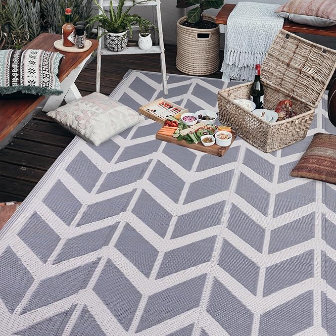 RURALITY Outdoor Rugs 8x10 Waterproof for Patios Clearance,Plastic Straw Mats for Backyard,Porch,Deck,Balcony,Reversible,Arrows Pattern
