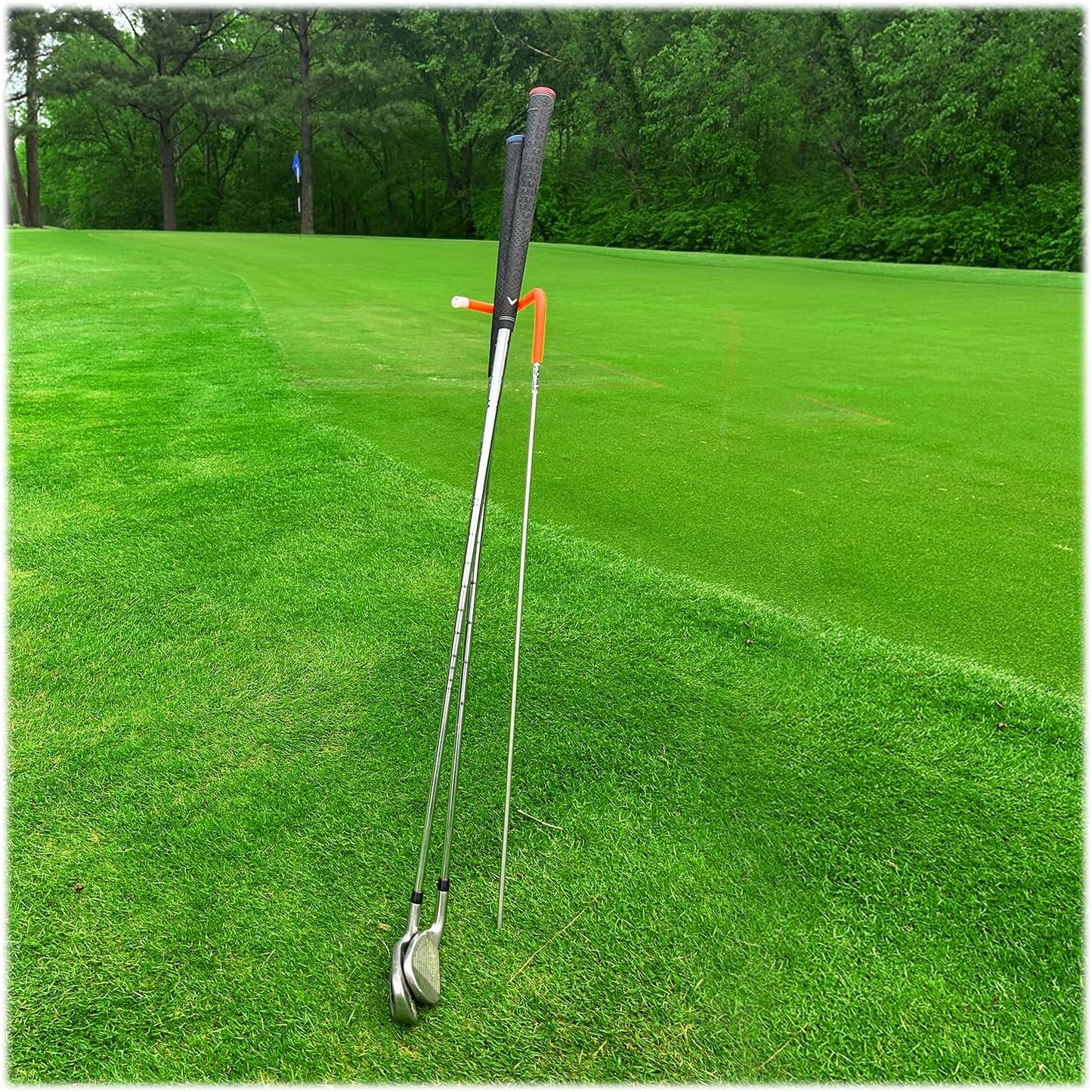 V-Shaped Golf Club Stand Keeps Your Clubs Clean, Dry & Visible, V-Stick Club Stand Made of Highly Durable Stainless Steel - Easy to Carry Golf Club Holder