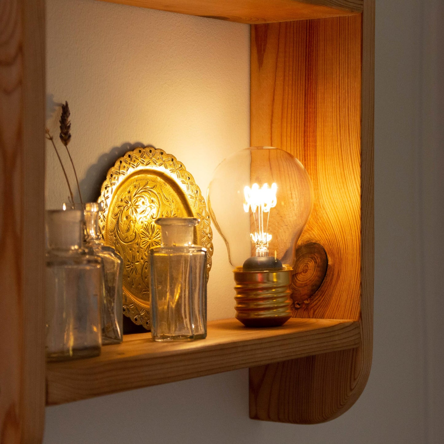 Suck UK Light Bulb USB Rechargeable Table Lamp - Clear Glass, Battery Operated, Mood Lighting, Model SK LIGHTBULB1
