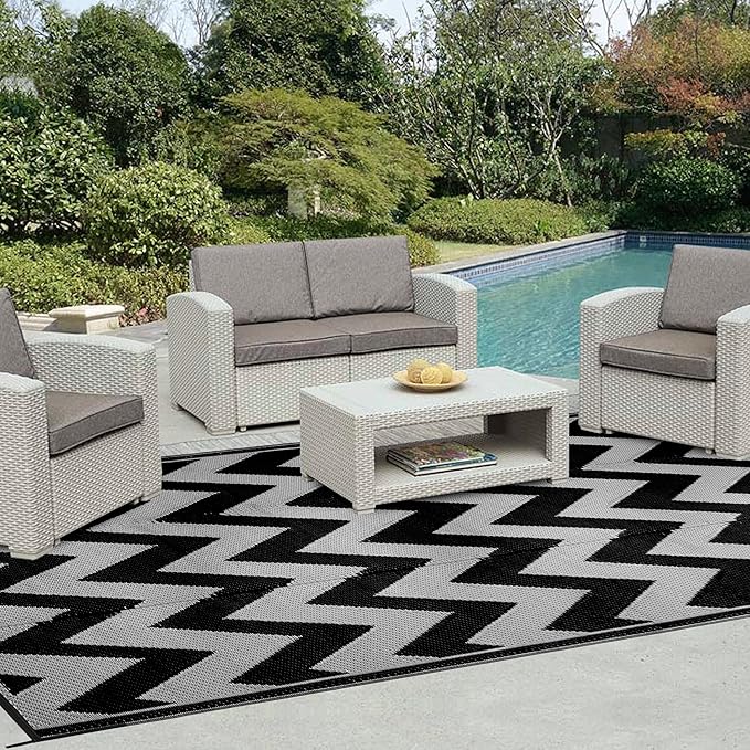 Easy-Going Reversible Outdoor Rugs 5x8ft Waterproof Plastic Straw Rug Stain & UV Resistant Floor Mat for Patio Porch RV Backyard Pool Deck Picnic Beach Trailer Camping (Waved Black & Light Grey)