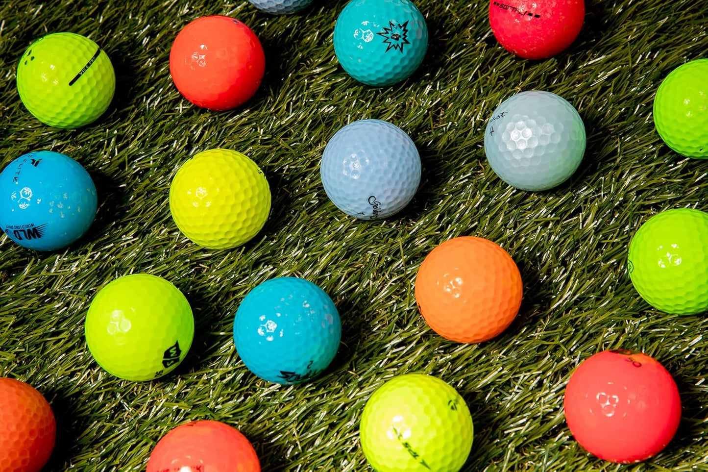 Clean Green Golf Balls Recycled Used Colored Brand Name Bulk Mix - AAA (3A) Good Condition Graded Ball - Includes GolfBalls and Mesh Carrying Bag