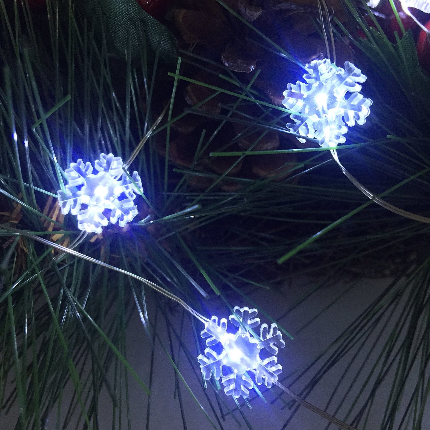 Yongzhenlite Set Of 2 Battery Operated Mini Led Fairy Light Snowflake Lights With Timer 6 Hours On/18 Hours Off For Wedding Centerpiece Party Decorations 30Leds 10 Feet Silver Wire (Cold White)