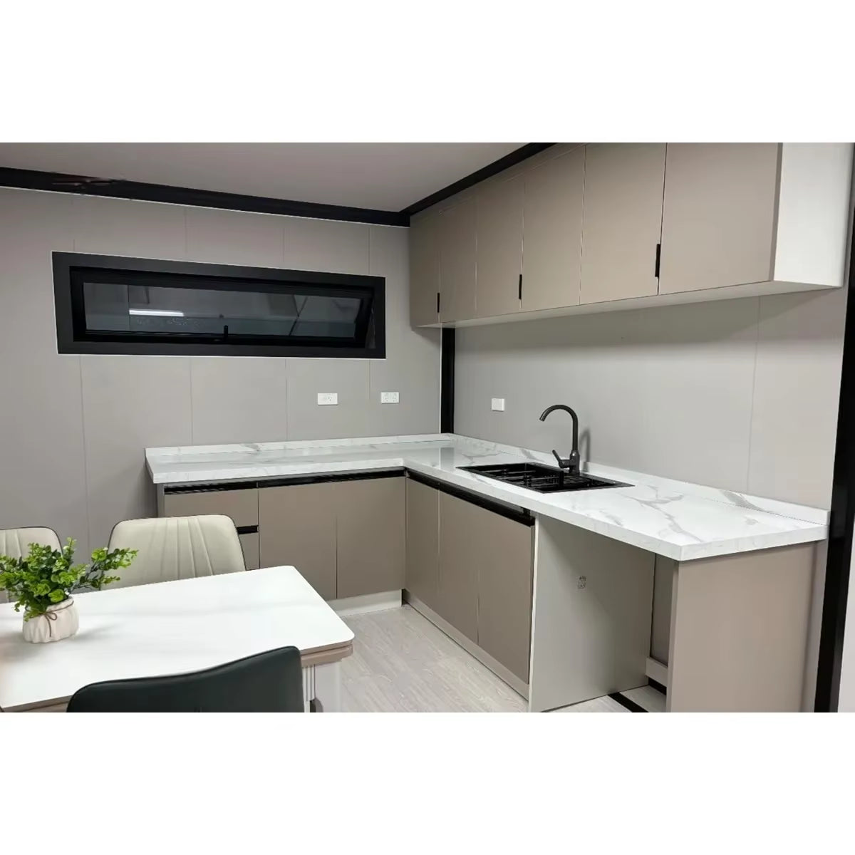 40Ft Expandable Prefab Tiny Home, 3 Bedroom Mobile House with Kitchen & Bathroom