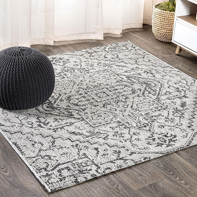 JONATHAN Y SMB105D-4SQ Estrella Bohemian Medallion Textured Weave Black/Gray 4' Square Indoor/Outdoor Area Rug, Pet Friendly, Non-Shedding, Stain Resistant, Easy-Cleaning for Backyard, Patio, Porch