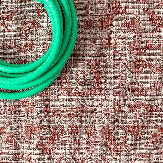 JONATHAN Y SMB105A-5SQ Estrella Bohemian Medallion Textured Weave Indoor Outdoor Area-Rug Coastal Bohemian Rustic Glam Easy-Cleaning Bedroom Kitchen Backyard Patio Non Shedding, 5' Square, Red/Taupe