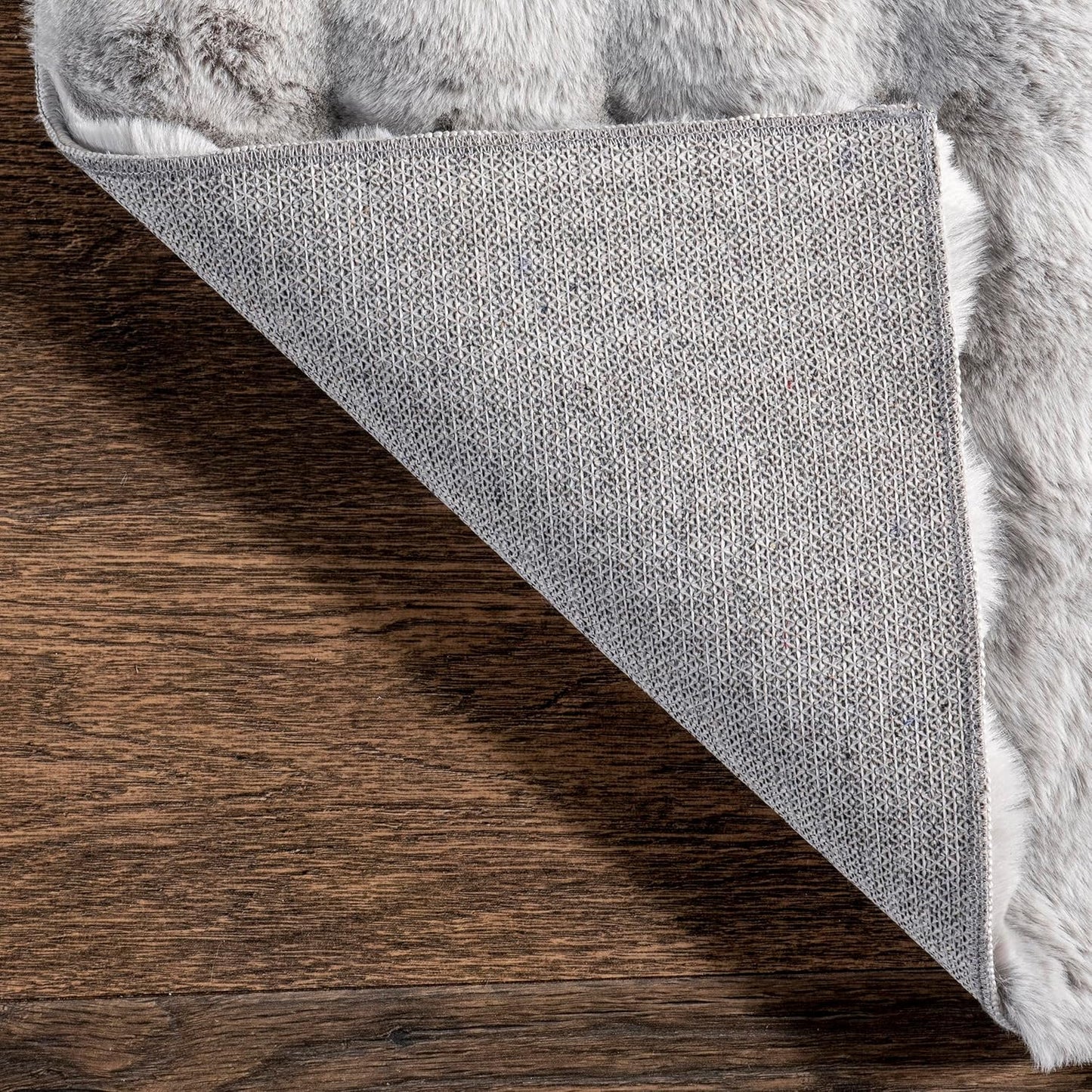 nuLOOM 5' x 8' Cozy Plush Area Rug, Machine Washable, Non-Slip, Soft Fluffy Shag Carpet for Living Room Bedroom Kids Room Nursery Home Decor, Jeni Silver
