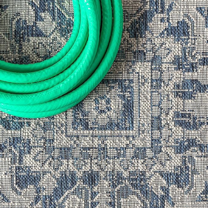 JONATHAN Y SMB105B-5R Estrella Bohemian Medallion Textured Weave Indoor Outdoor Area Rug, Coastal,Traditional,Transitional Easy Clean,Bedroom,Kitchen,Backyard,Patio, Non-Shed, Navy/Gray, 5' Round