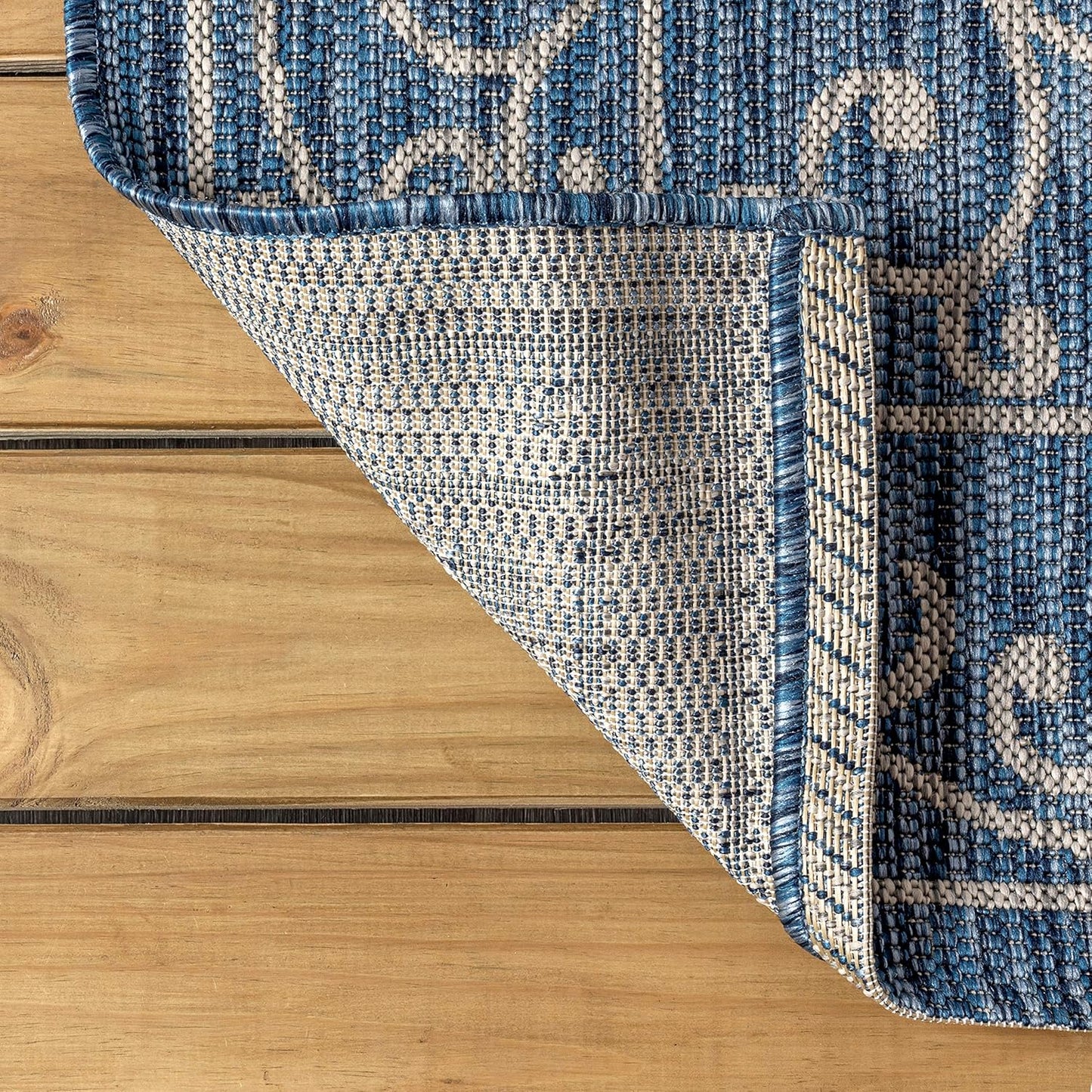 JONATHAN Y Vintage Filigree Indoor Outdoor Square Area Rug 8X8 Navy/Gray, Charleston Textured Weave for Backyard, Patio, Porch, Easy-Cleaning, High Traffic, Pet-Friendly, Non-Shedding (SMB106D-8SQ)