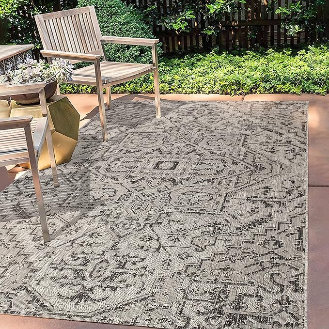 JONATHAN Y SMB105D-3 Estrella Bohemian Medallion Textured Weave Indoor Outdoor Area-Rug Coastal Bohemian Rustic Glam Easy Cleaning Bedroom Kitchen Backyard Patio Non Shedding, 3 X 5, Black/Gray