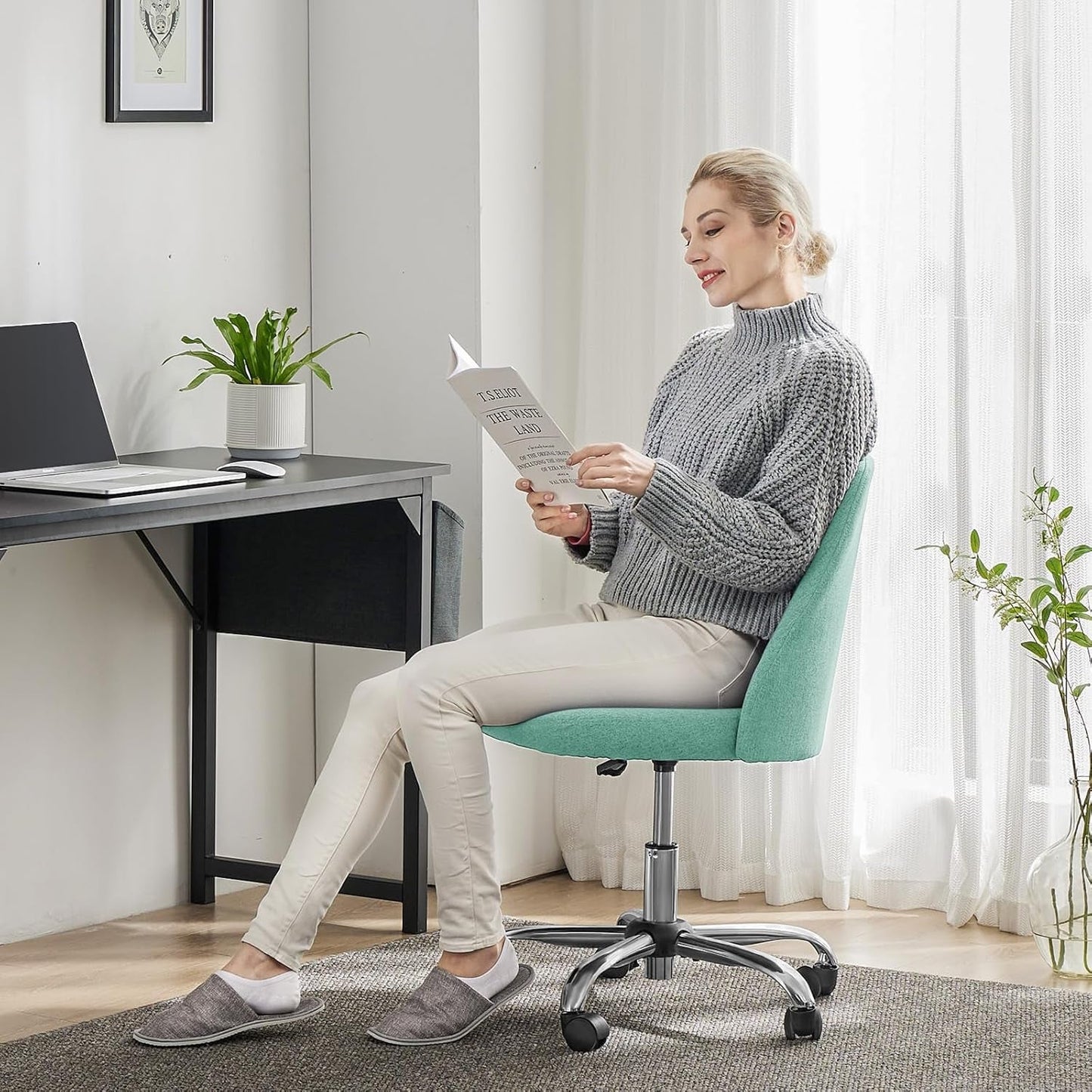 Office Chair - Armless Vanity Chair, Cute Comfy Home Office Desk Chair with Wheels, Modern Upholstered Task Computer Seat for Bedroom, Study, Makeup Vanity, Height Adjustable & Swivel, Mint